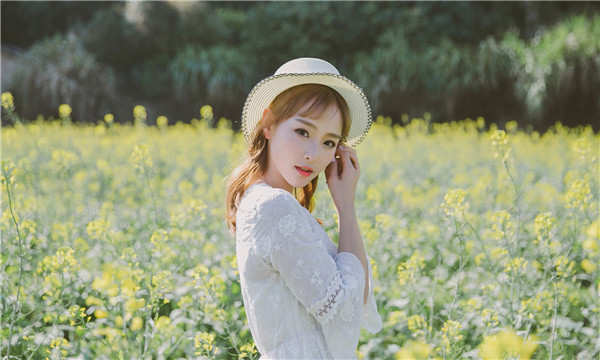 当阳标题：想找个女人帮忙生孩子的有效解决方案，助您圆梦家庭